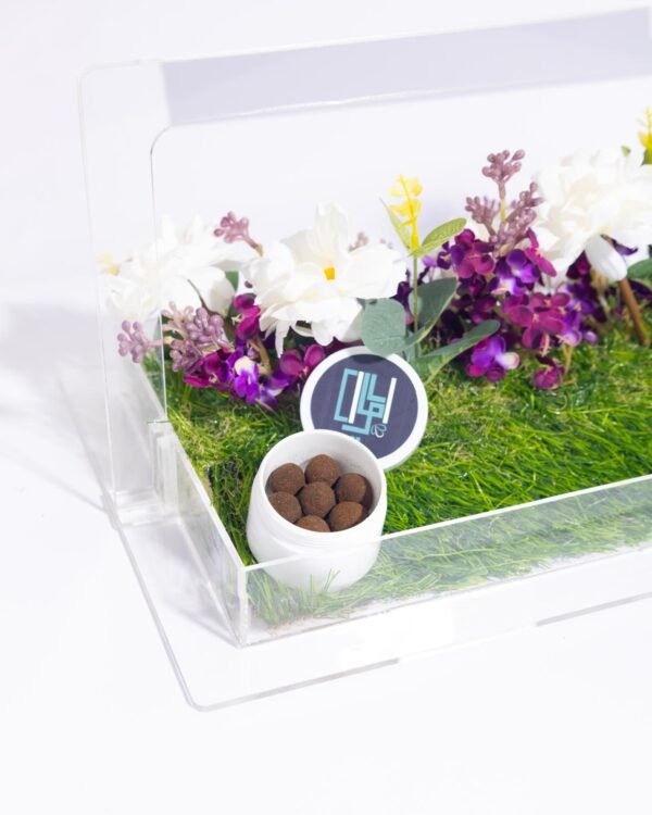 A gift for your loved ones. An acrylic tray decorated with roses. Contains wine, 50 ml perfume, and Datura incense. - Image 5